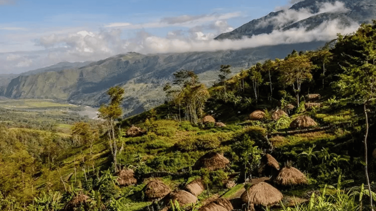 Spot alam tersembunyi Lembah Baliem hidden culture valley Papua 2025