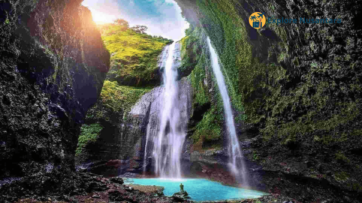 Air Terjun Madakaripura Probolinggo Jawa Timur