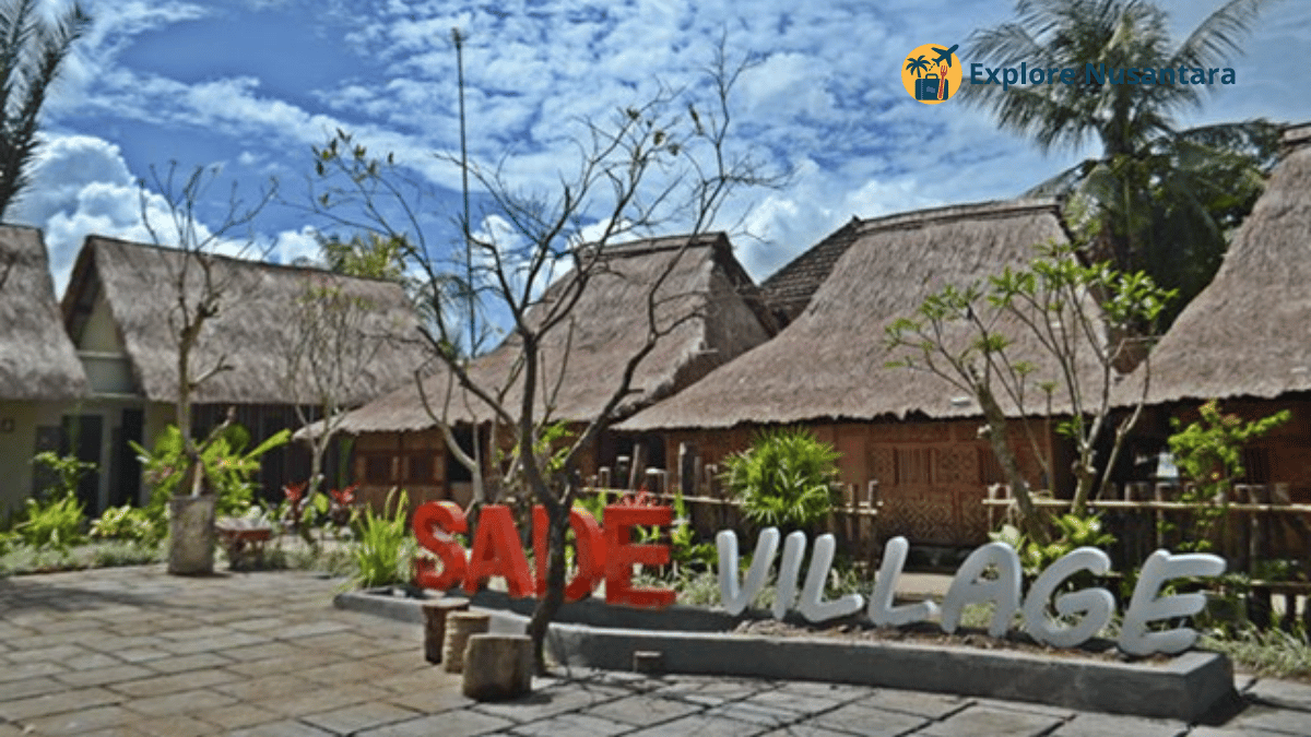 Tempat Sederhana Titik Balik Hidup - Suasana tradisional di Desa Sade, Lombok, dengan rumah-rumah atap ijuk
