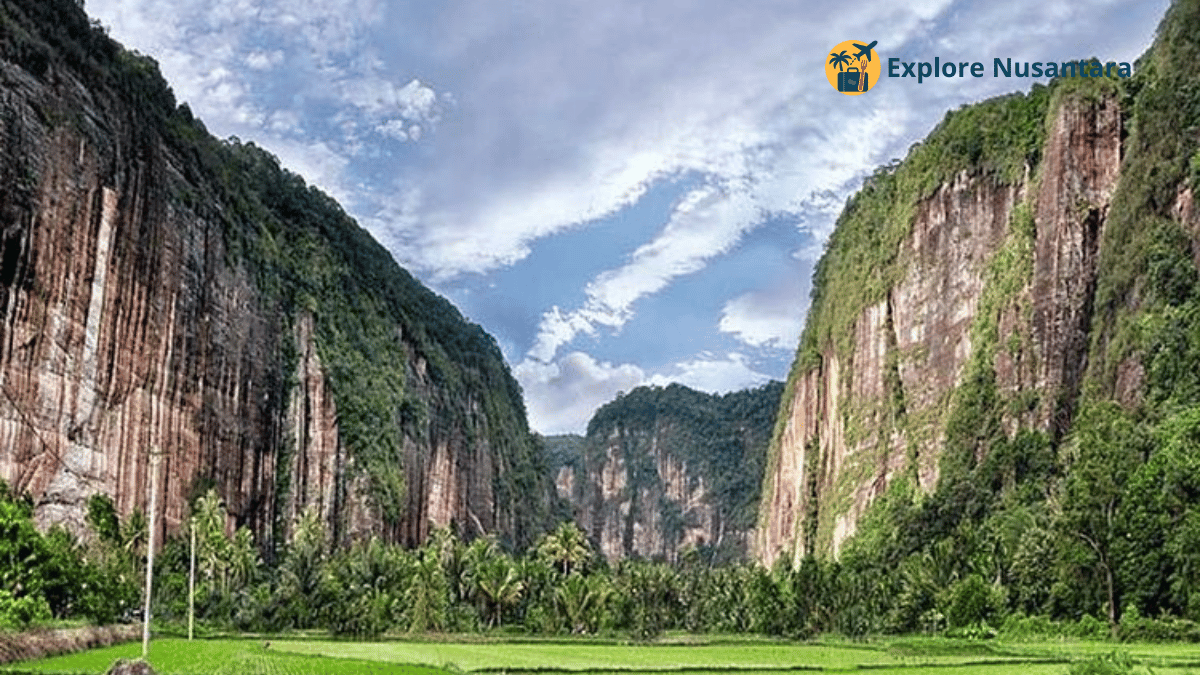 Lembah Harau di Payakumbuh Sumatera Barat