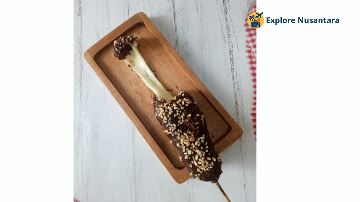 Sempol Coklat Mozzarella khas Surabaya dengan kombinasi rasa manis dan gurih