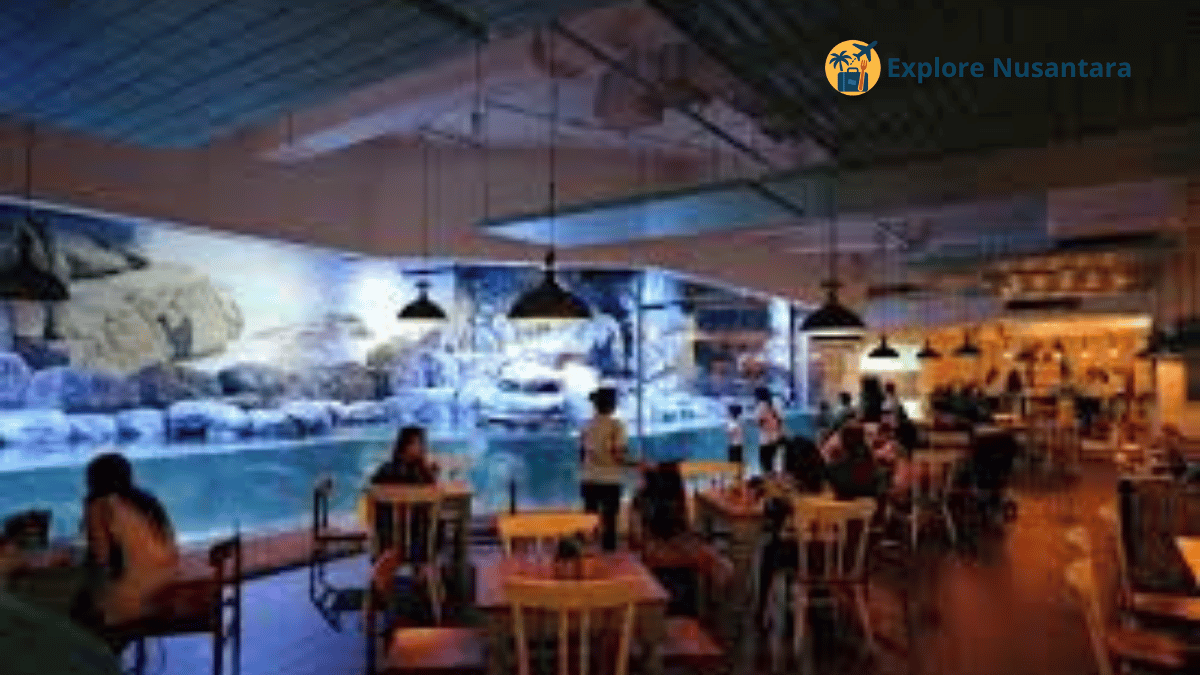 tempat Makan Keluarga di Jakarta - Restoran Pingoo Neo Soho dengan akuarium penguin dan suasana family friendly