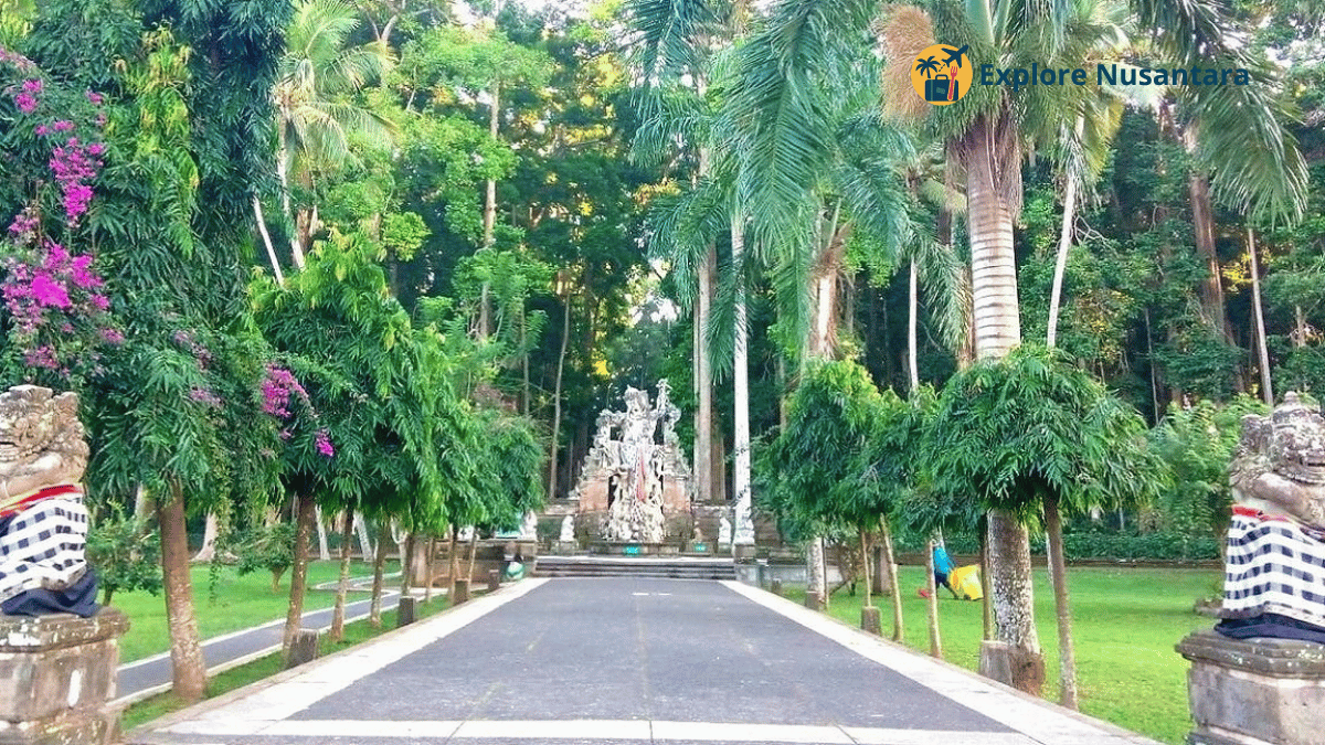 Sangeh Forest Garden Bali tempat healing dan konten aesthetic