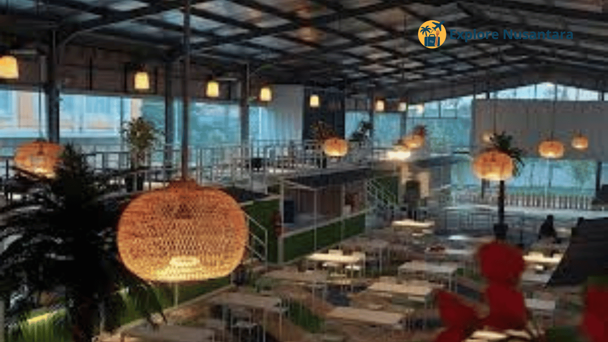Desain interior restoran The Garden Gading Serpong