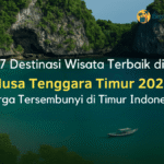 Pemandangan spektakuler dari Padar Island di Nusa Tenggara Timur untuk artikel 7 Destinasi Wisata Terbaik di 2025