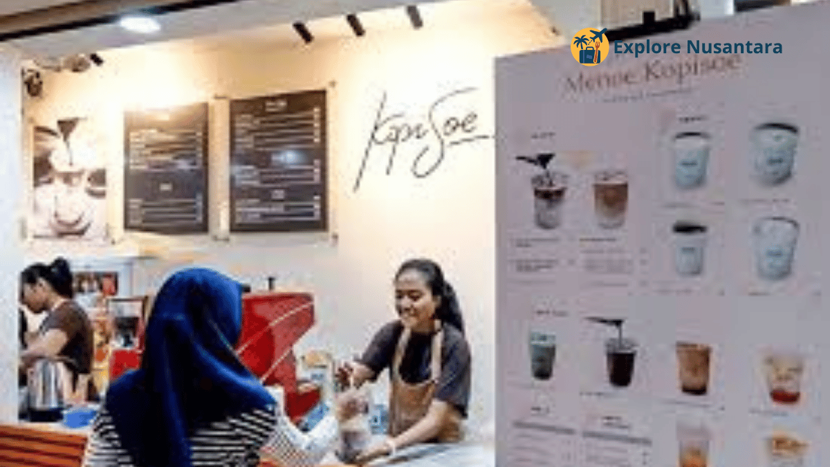 Minuman Aesthetic Jakarta - Es Kopi Rum Regal dari Kopi Soe viral 2025