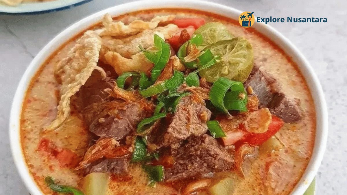Soto Betawi modern dengan topping kekinian di Jakarta Selatan